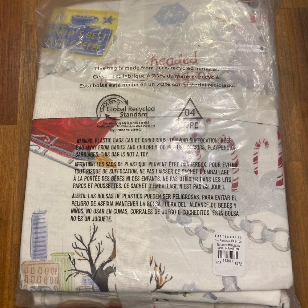 Pottery Barn x Elf king sheet set - Picture 9 of 9